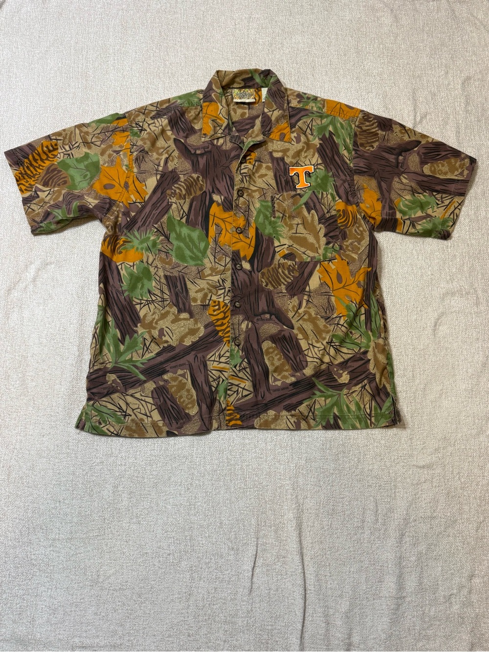 Tennessee Vols Boggy Creek Camo Shirt L Vintage Y2K Hunting Gorpcore UT